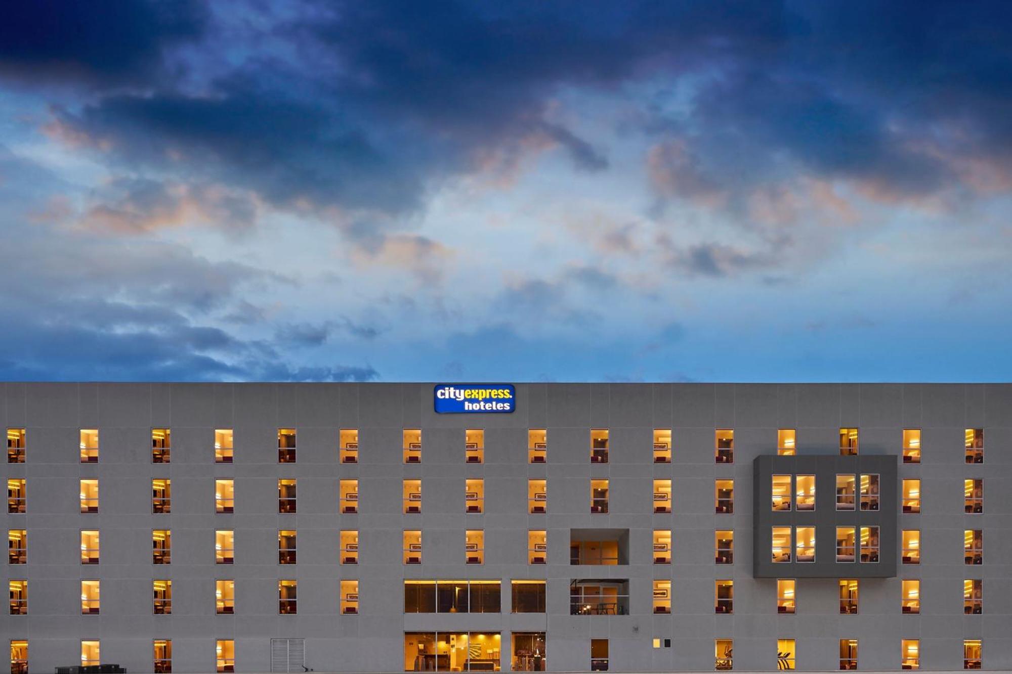 City Express By Marriott Ciudad De Mexico Tlalnepantla Tlalnepantla de Baz Ngoại thất bức ảnh